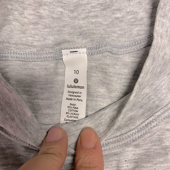 Lululemon kitsilano crop top - Picture 3 of 3